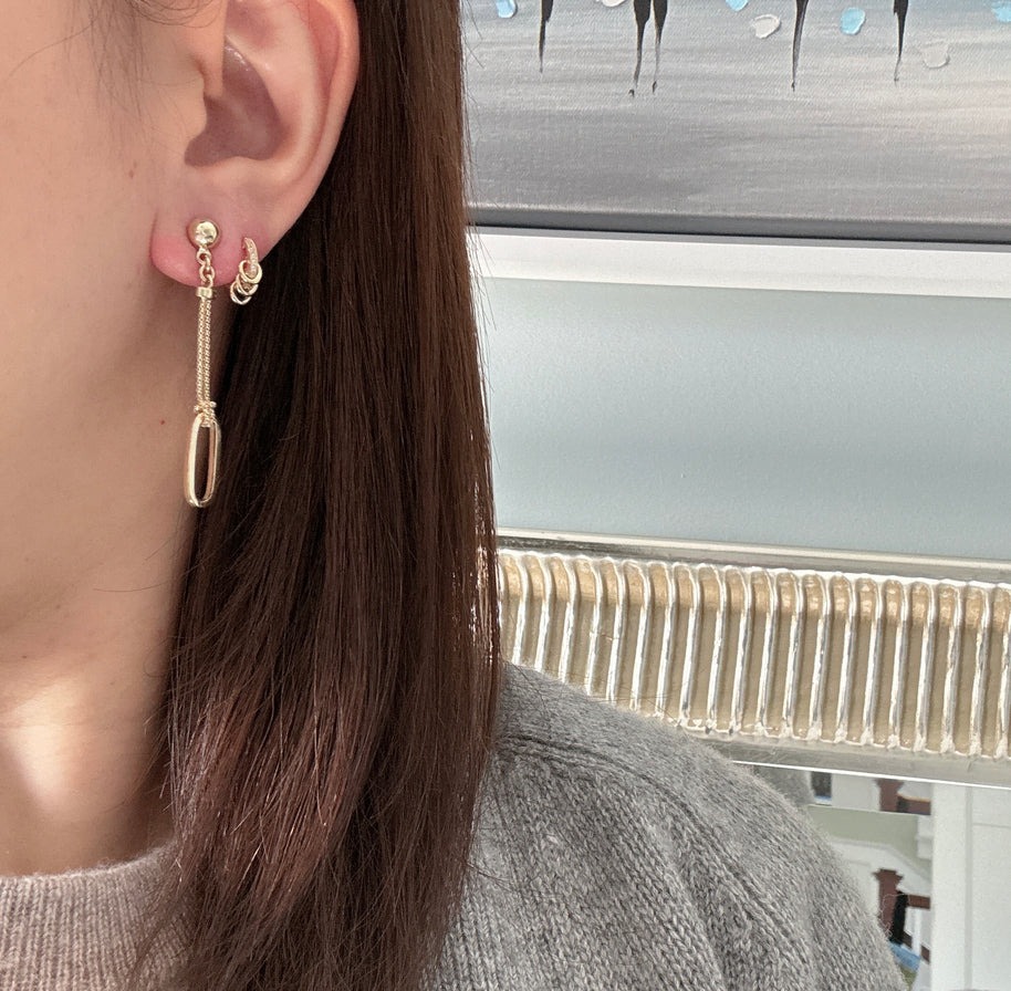 14K Paperclip Earring (w/ pushback)