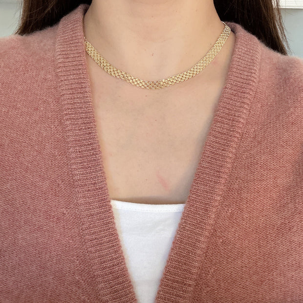 14K Hollow Bismark Style Necklace