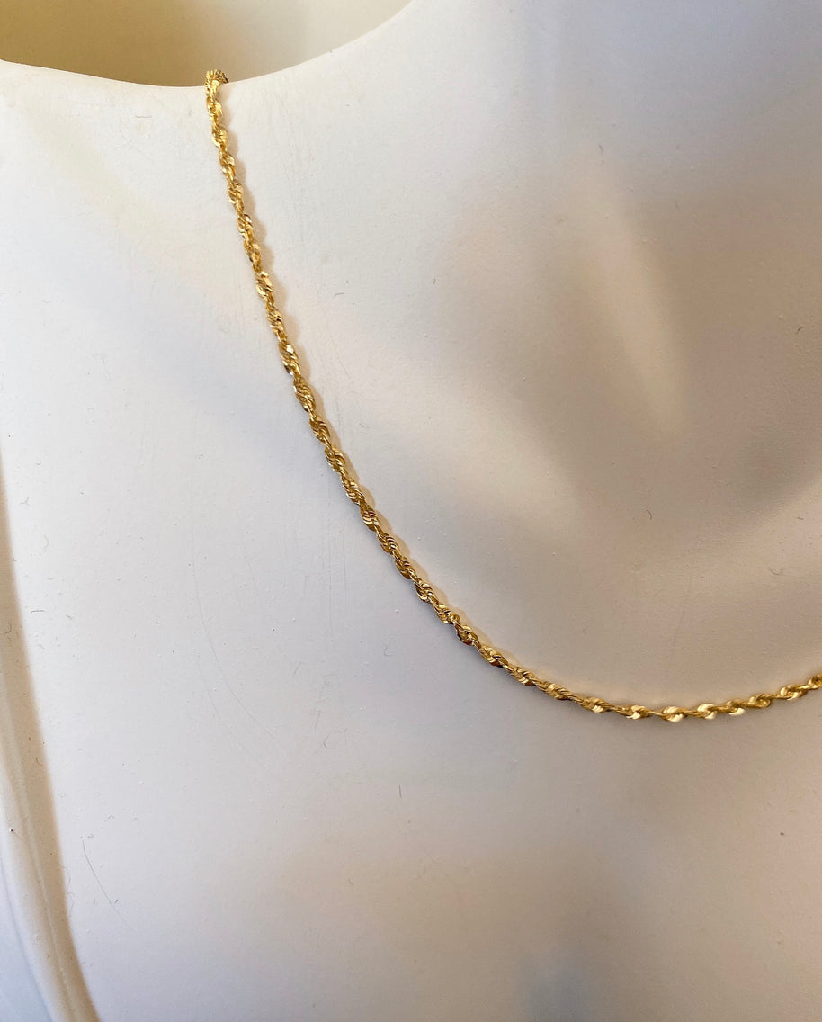 1.5mm 14K Yellow Diamond-Cut Gold Rope Chain