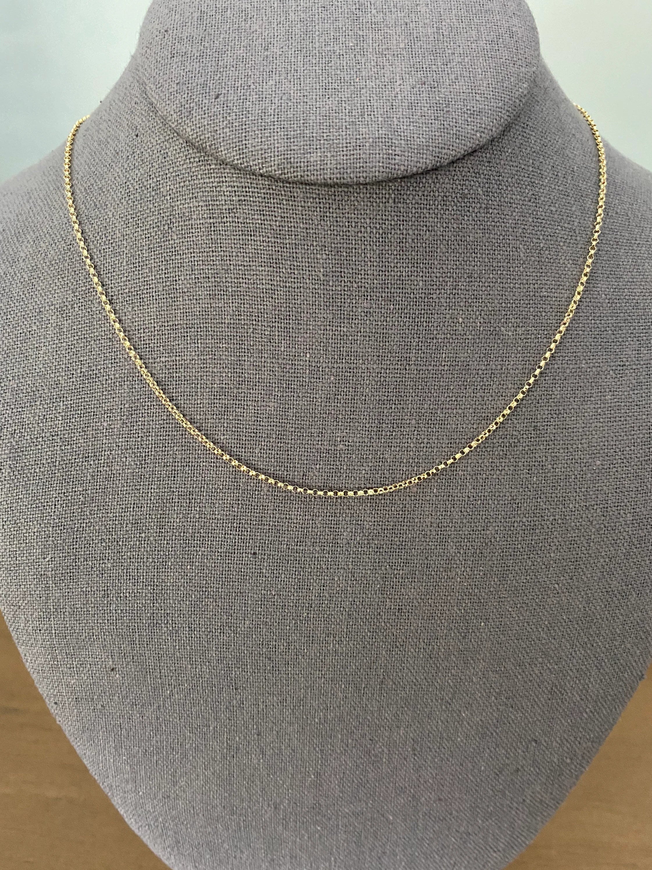 1.6mm 14K Yellow Gold Diamond-Cut Angled Rolo Cable Chain