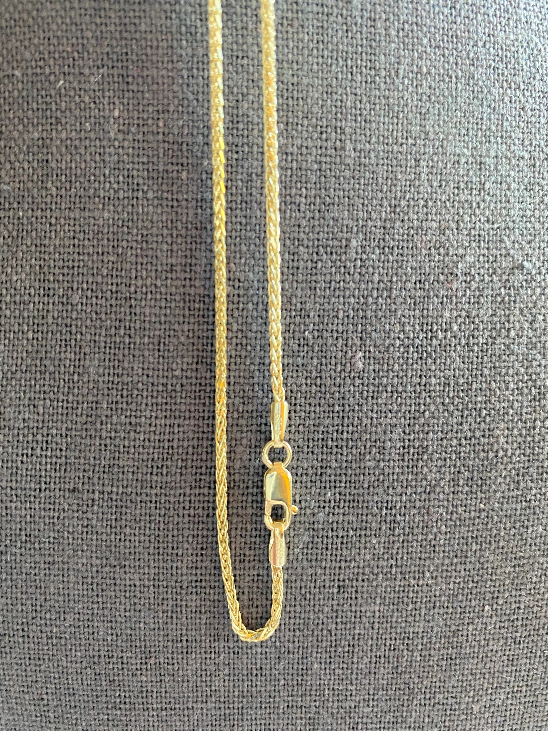 1.5mm 14K Yellow Gold Diamond-Cut Round Wheat Chain